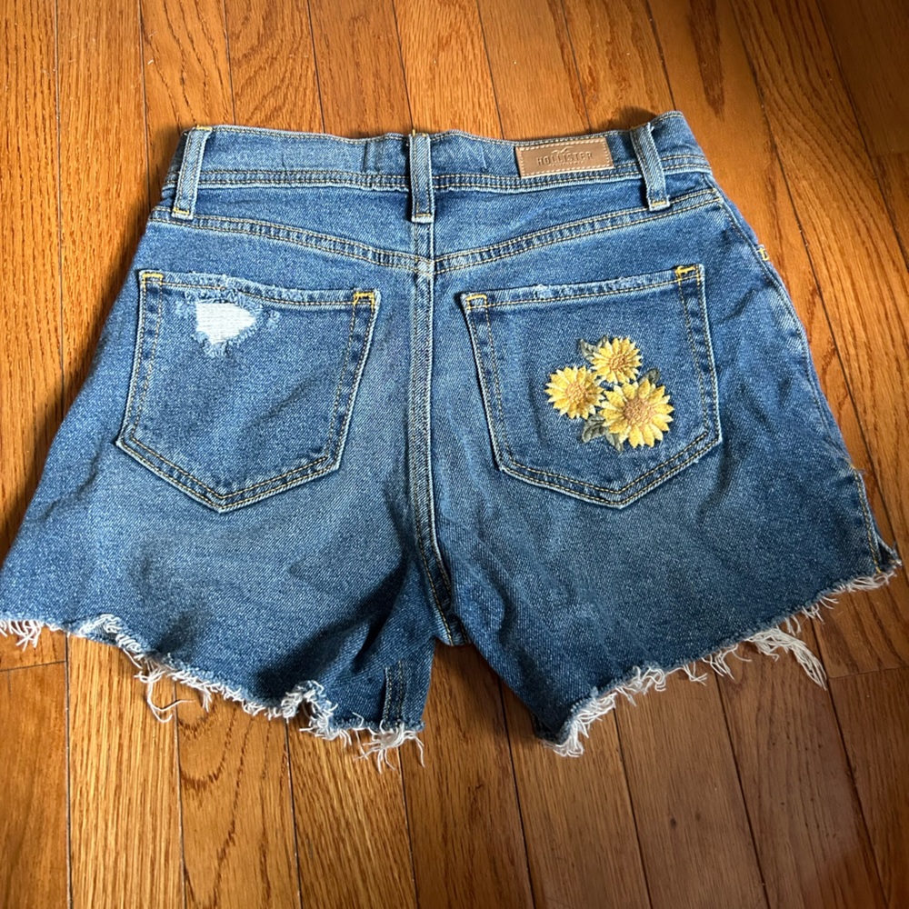 Hollister Vintage Shorts with Sunflower Embroidery